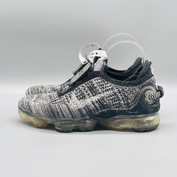 Nike Shoes Women 8 Gray Black Air VaporMax 2020 Flyknit Running Athletic Sneaker - Picture 4 of 12